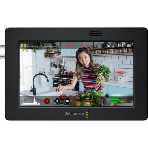 Blackmagic Design Video Assist 5" 3G (NP-F style batteries not included)