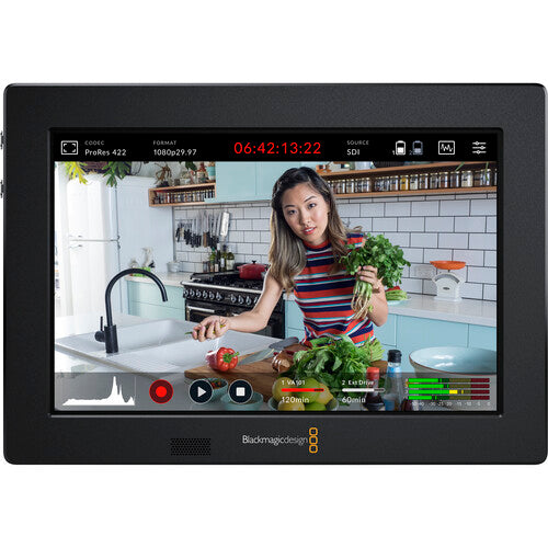 Blackmagic Design Video Assist 7" 3G (NP-F style batteries not included)