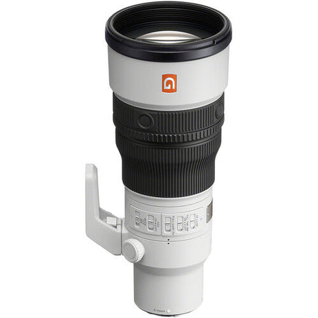 Sony FE 600mm f/6.3 GM OSS super-telephoto lens, side view