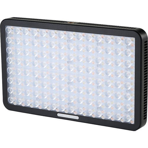 amaran Pano 60c Kit charcoal, in use